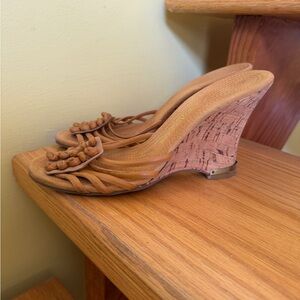 Women’s Tan Wedge Sandals - Enzo angiolini